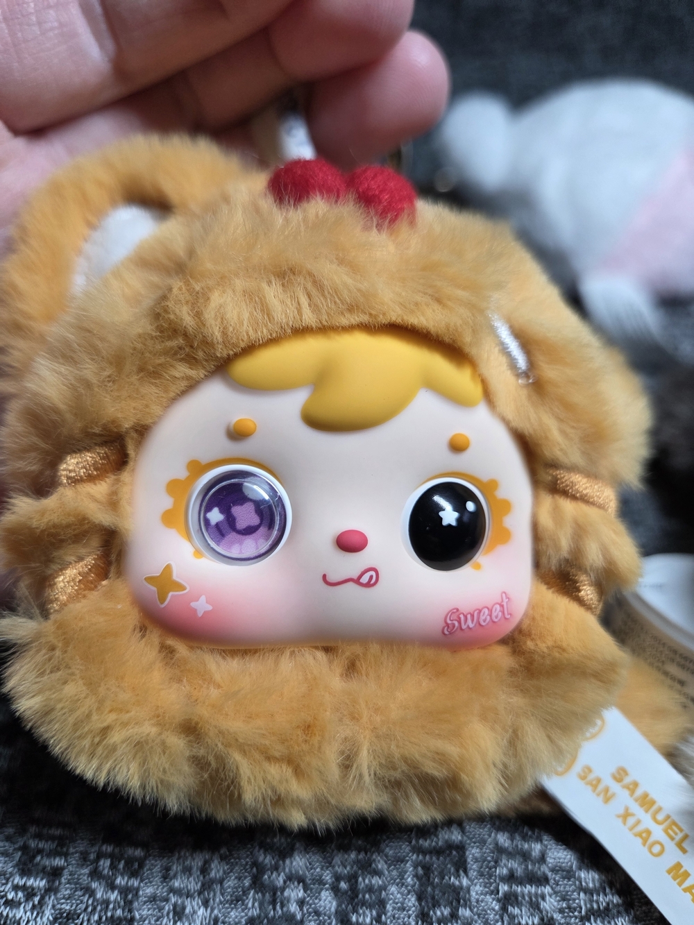 Samuel Kitten Paws Keychains - Picture 15 of 16